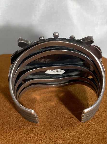 Vintage Coral and Royston Squash Cuff (Circa 1940-50s)