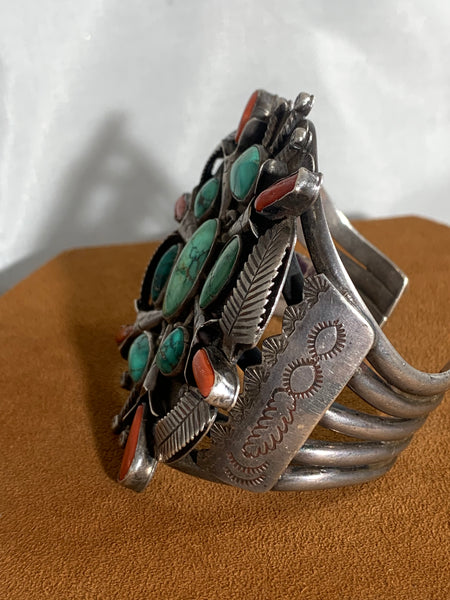 Vintage Coral and Royston Squash Cuff (Circa 1940-50s)