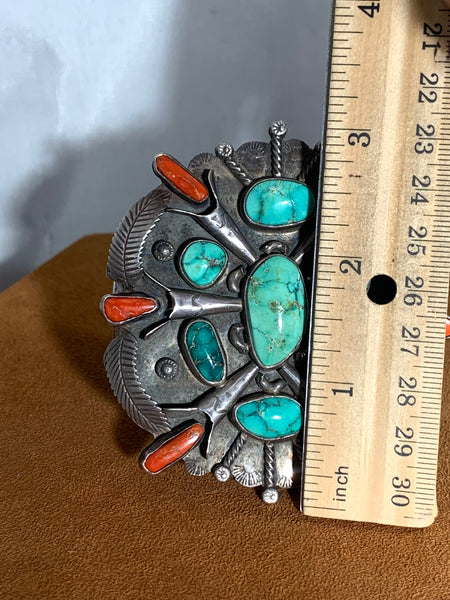 Vintage Coral and Royston Squash Cuff (Circa 1940-50s)