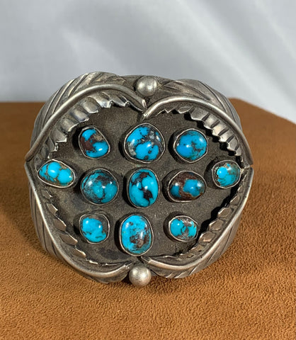 Wide Vintage Turquoise Leaf Cuff (circa 1950s)