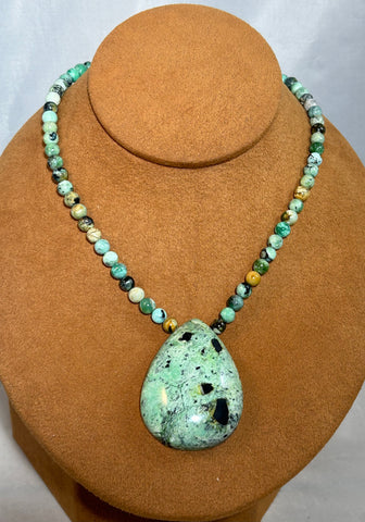 Teardrop Variscite Necklace by Gloria Sawin and John Hull