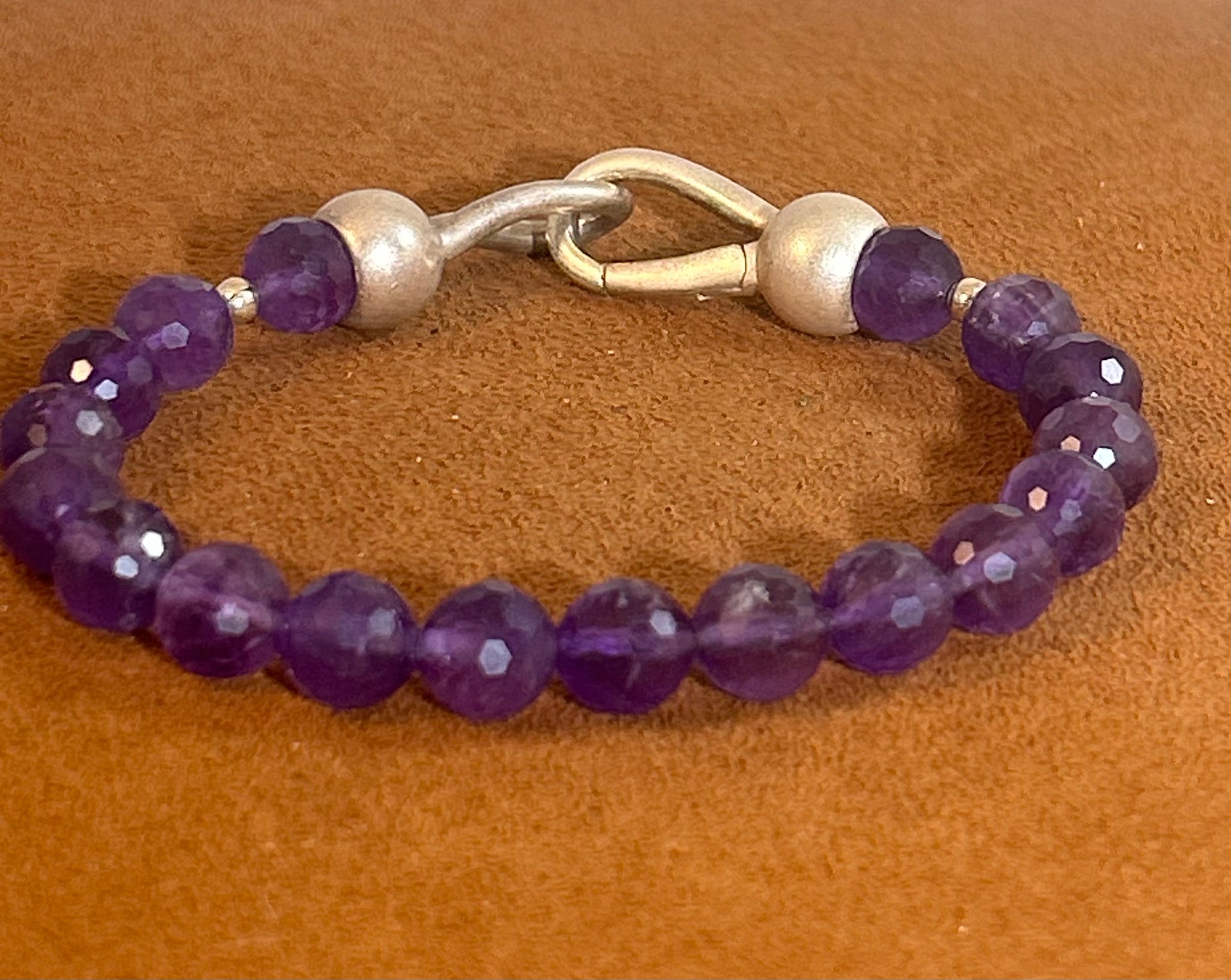 Amethyst Spirit Bead Bracelet by Gloria Sawin and John Hull