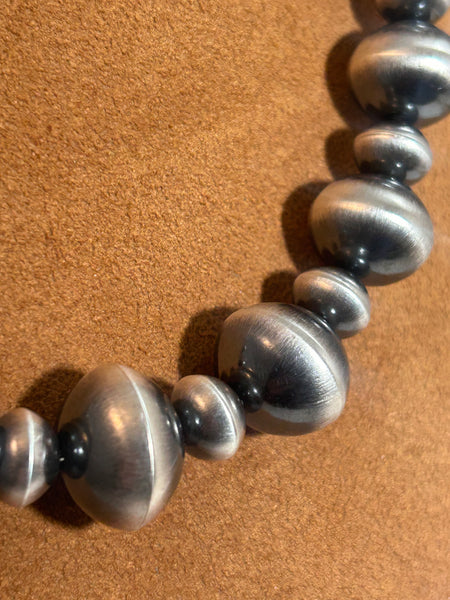 17” Alternating Navajo Bead Necklace by Veltenia Haley