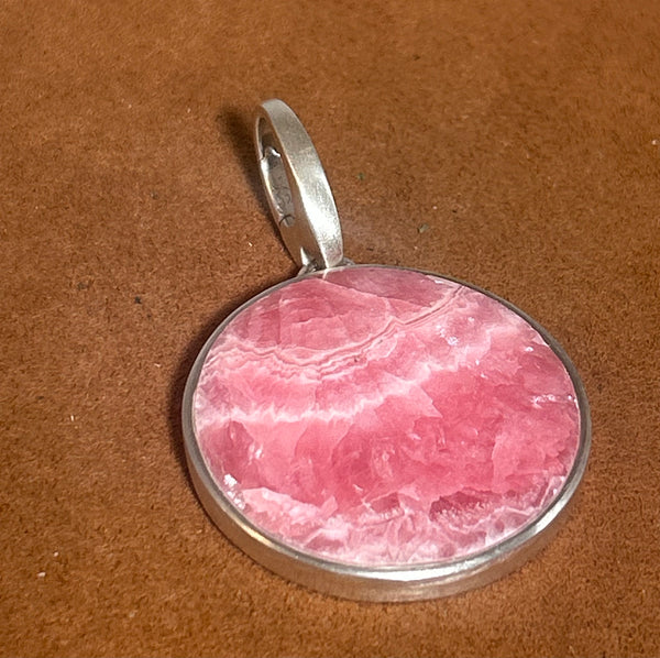 Circle Heart Pendant by Gloria Sawin and John Hull