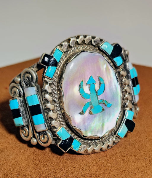 Vintage Turquoise, Mother of Pearl & Black Onyx Inlay Cuff Bracelet – Lizard Motif Sterling Silver