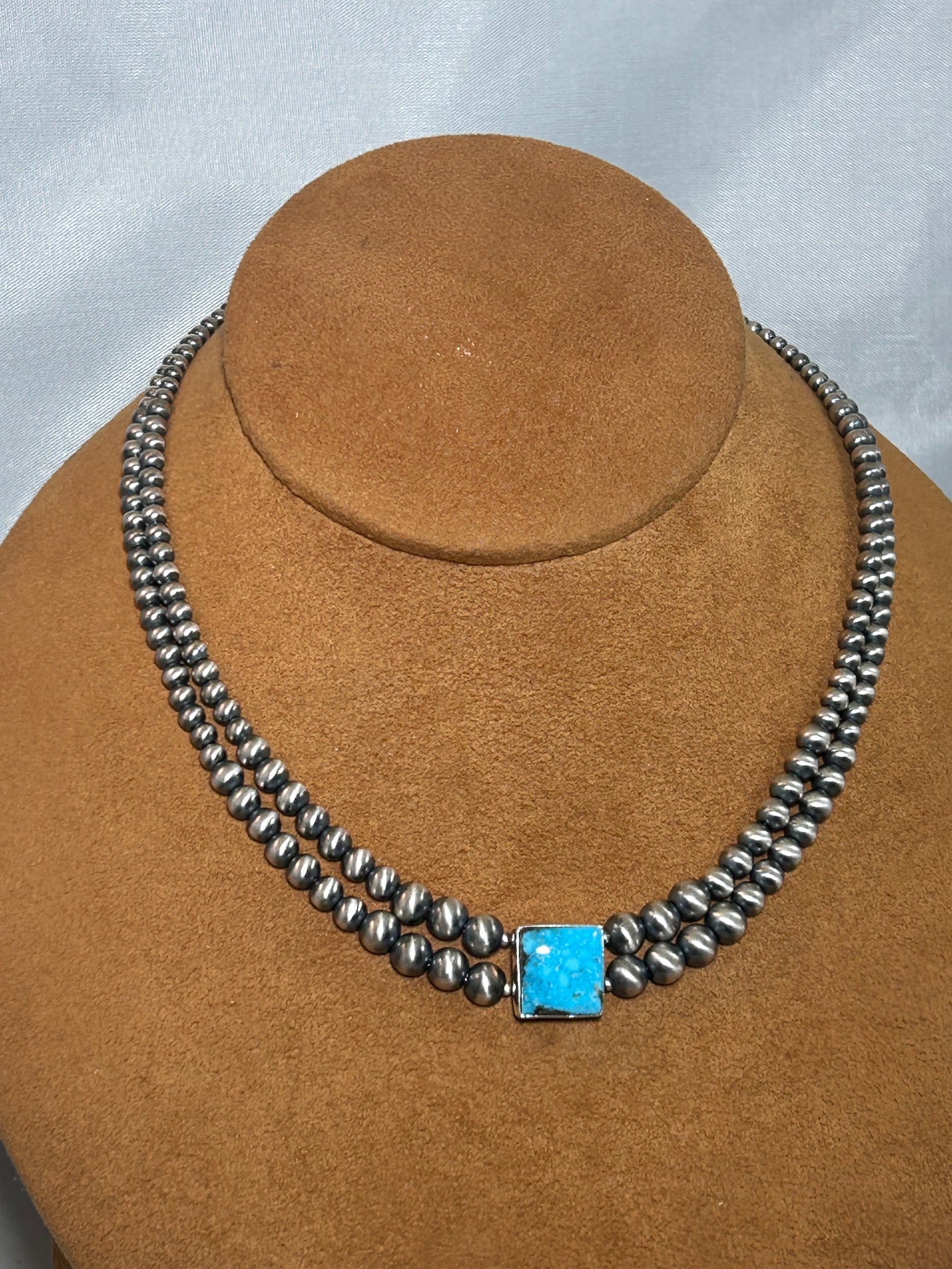 Mini-Cleopatra with Square Stone by Kevin Randall Studios