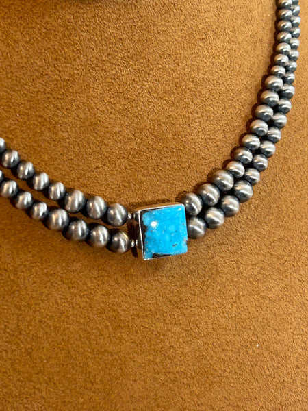 Mini-Cleopatra with Square Stone by Kevin Randall Studios