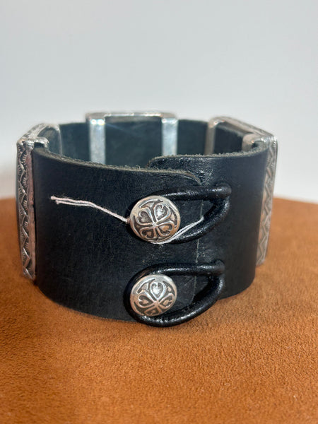 Wide Onyx Bracelet by Rick Montaño