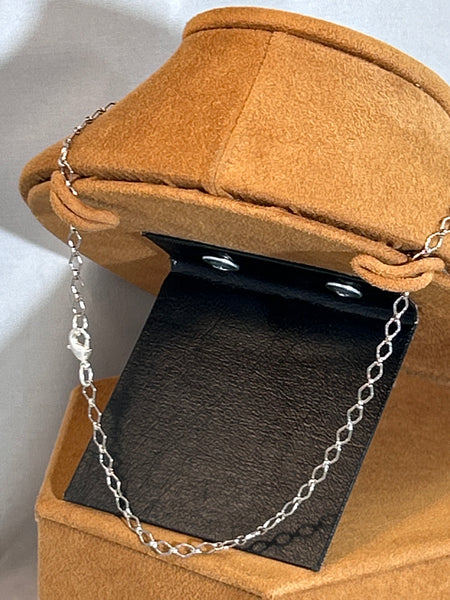 Sunset Spiny Oyster Shell Necklace by Teresa Archibeque