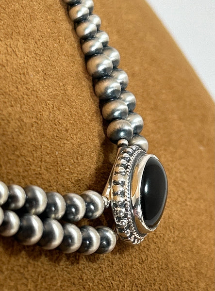 Onyx Drop by Kevin Randall/ Rachel Grace Studios