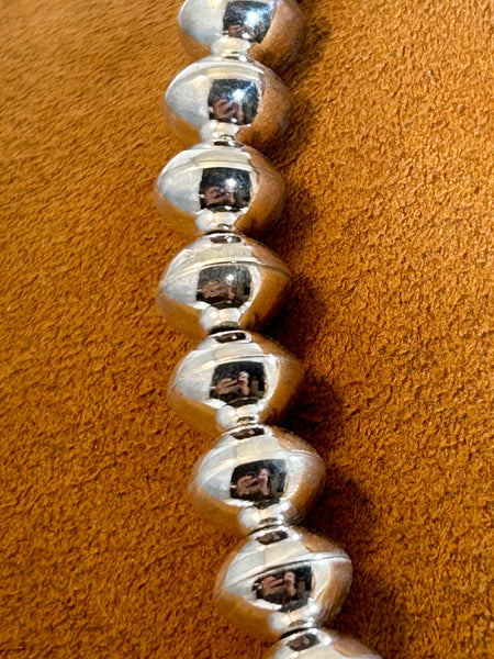15" Navajo Saucer Bead Necklace by Haley Olen Yazzie