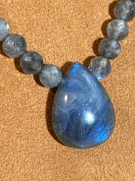 Labradorite Bead Necklace by Gloria Sawin