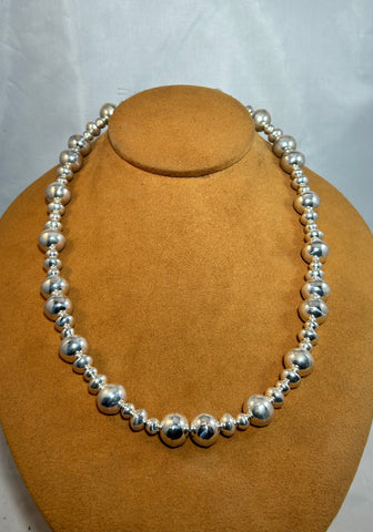 Alternating Bead Necklace by Alliyah Yazzie Haley