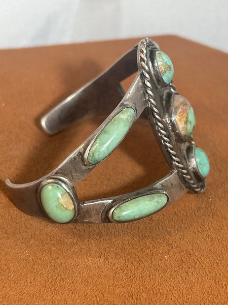 Unique Vintage Green Turquoise Cuff