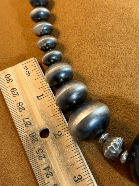 Graduated Navajo Pearl Necklace by Ruby Haley