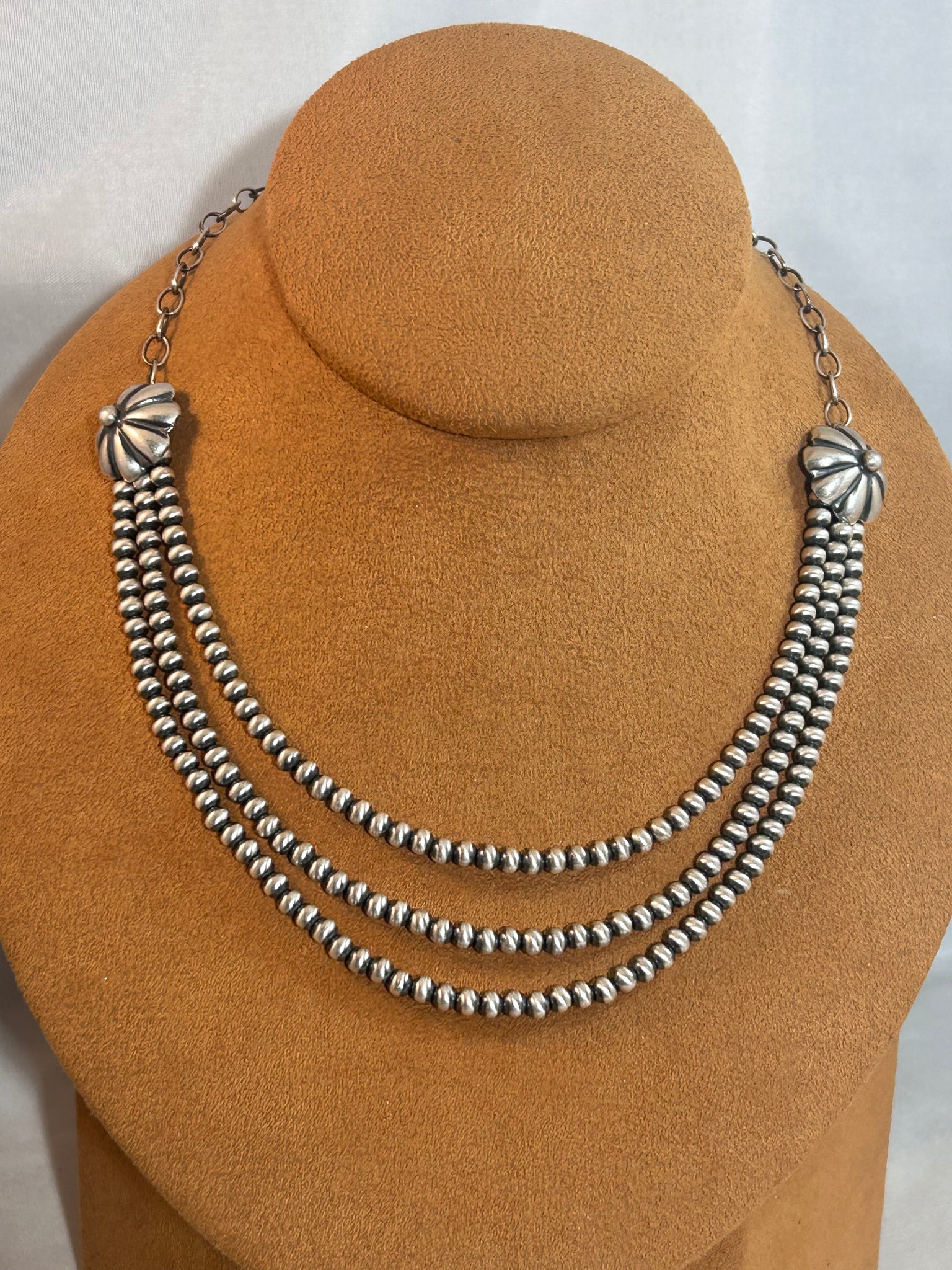 Fluted Flower Bead Necklace by Kevin Randall Studios