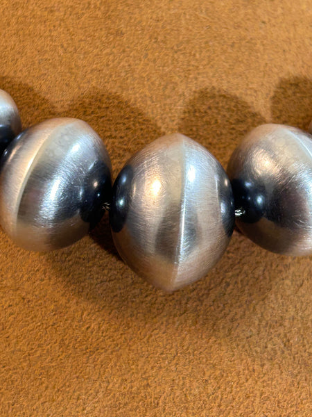 21 Inch Navajo Pearl Graduated Necklace by Ruby Haley
