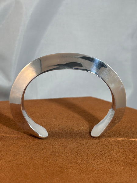 Triangle Cuff by Alfred Lee Sr and Junior