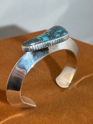 Triangle Cuff by Alfred Lee Sr and Junior