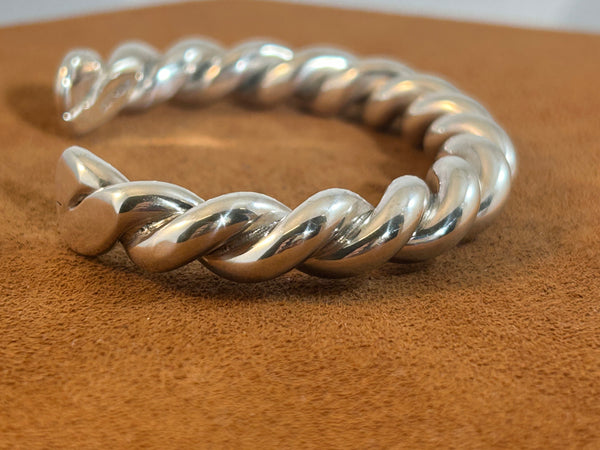 Rope Cuff by Alfred Lee Senior and Junior